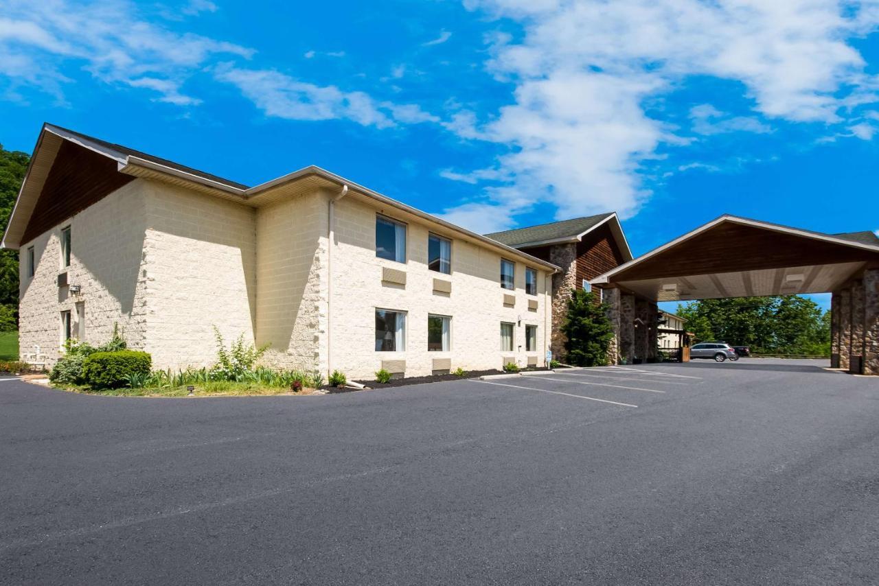 Surestay Plus Hotel By Best Western Berkeley Springs Εξωτερικό φωτογραφία