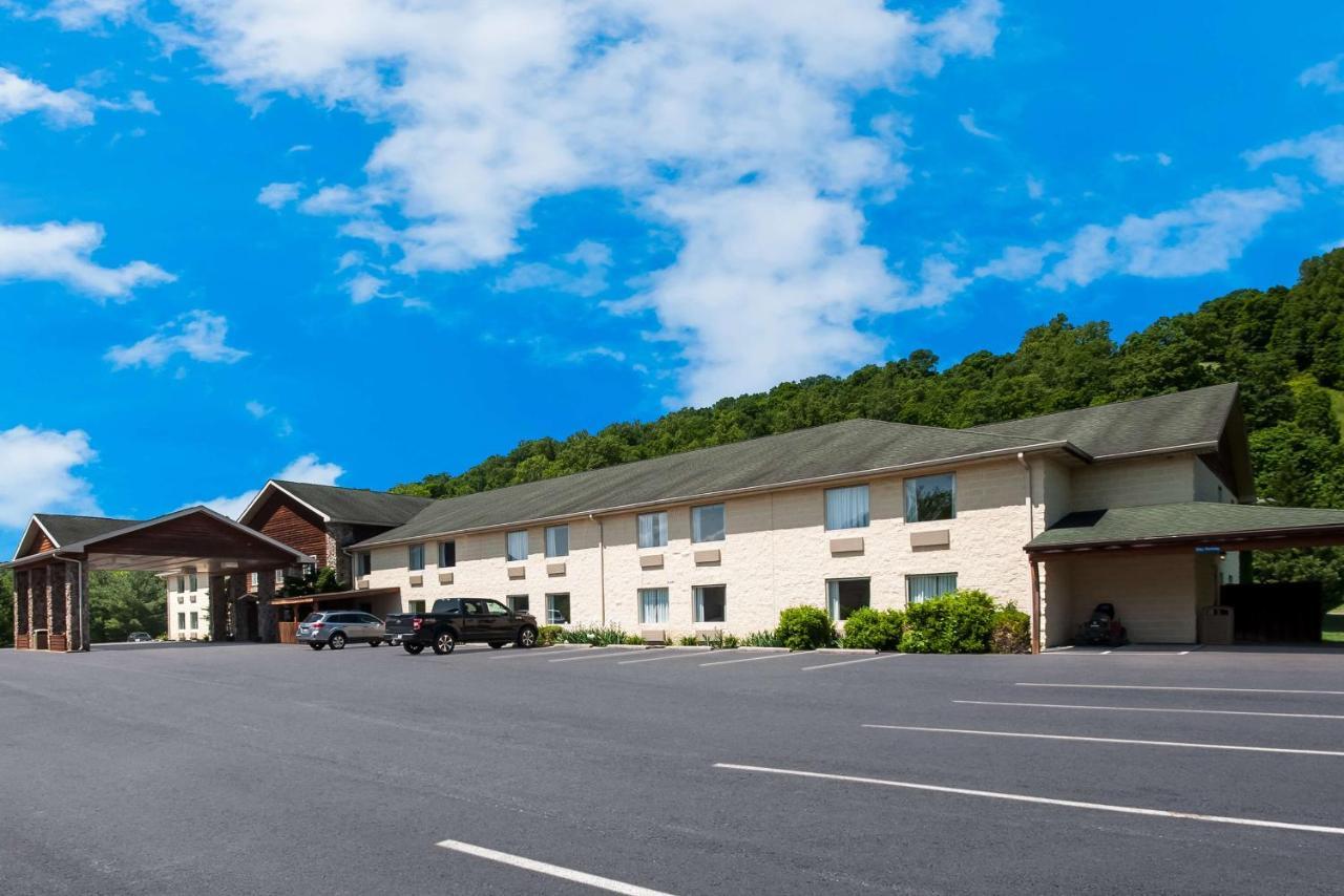 Surestay Plus Hotel By Best Western Berkeley Springs Εξωτερικό φωτογραφία