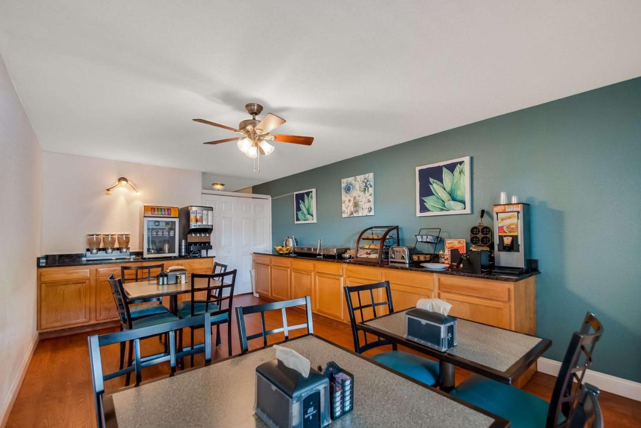Surestay Plus Hotel By Best Western Berkeley Springs Εξωτερικό φωτογραφία
