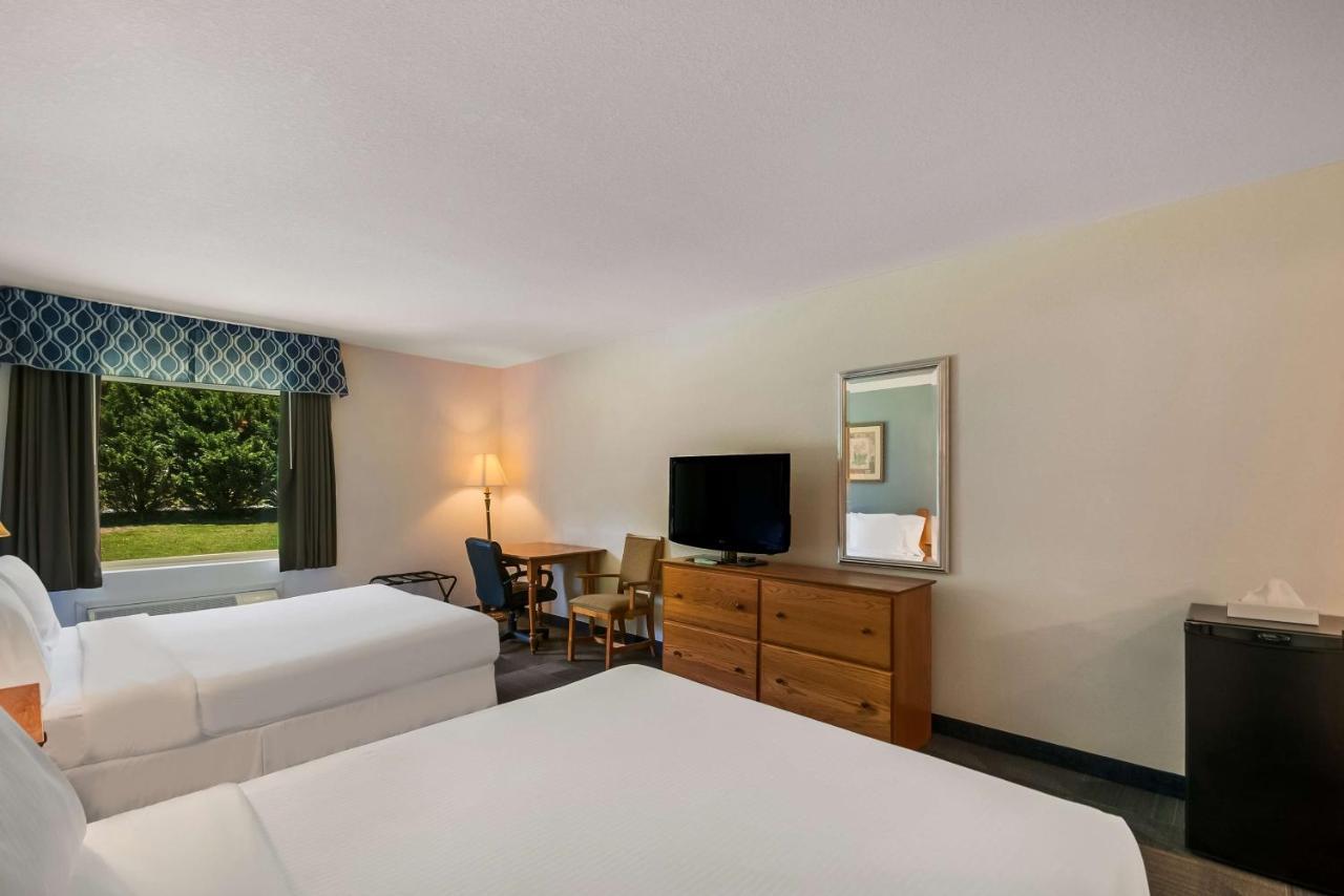 Surestay Plus Hotel By Best Western Berkeley Springs Εξωτερικό φωτογραφία