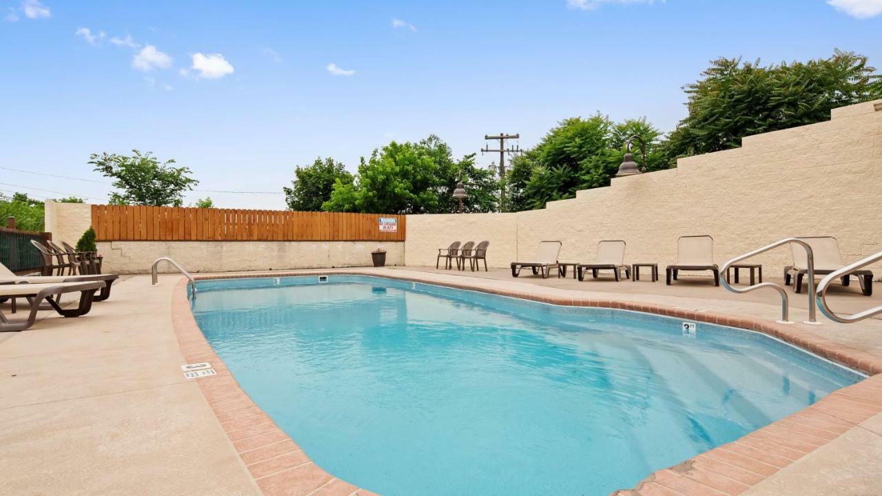 Surestay Plus Hotel By Best Western Berkeley Springs Εξωτερικό φωτογραφία