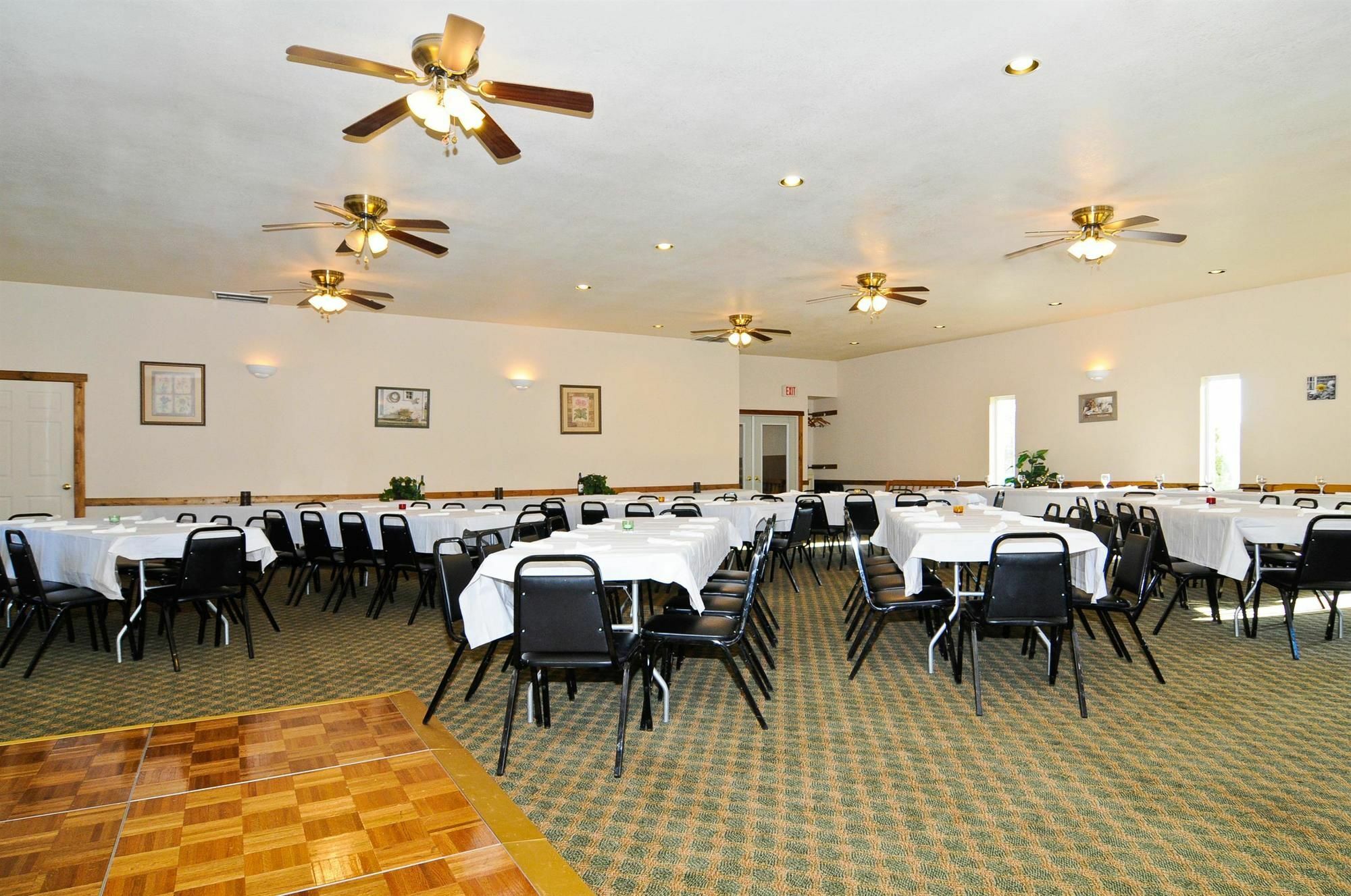 Surestay Plus Hotel By Best Western Berkeley Springs Εστιατόριο φωτογραφία