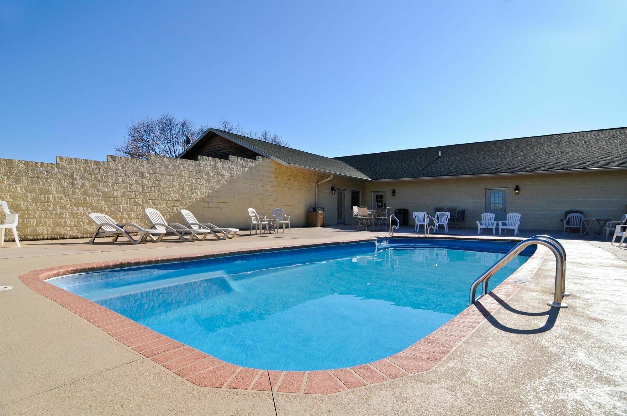 Surestay Plus Hotel By Best Western Berkeley Springs Εξωτερικό φωτογραφία